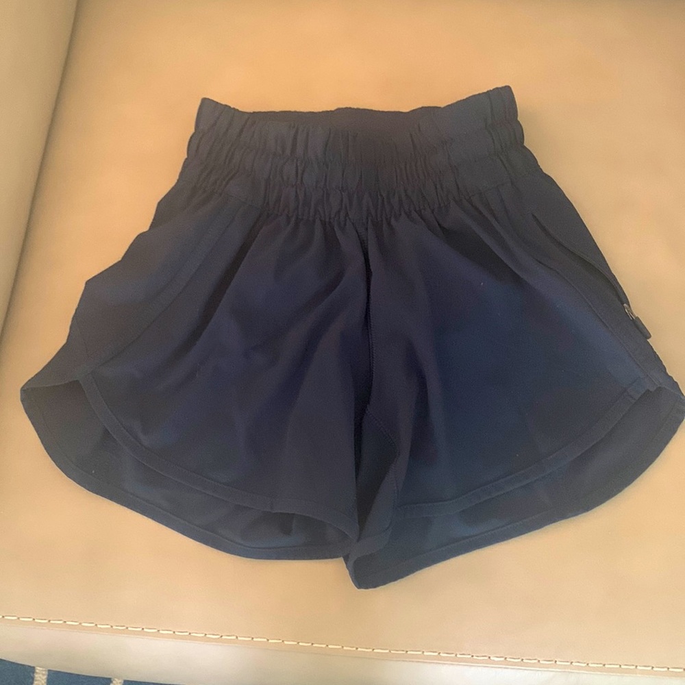 Lululemon Navy Blue 4” Tracker Shorts, Size 0